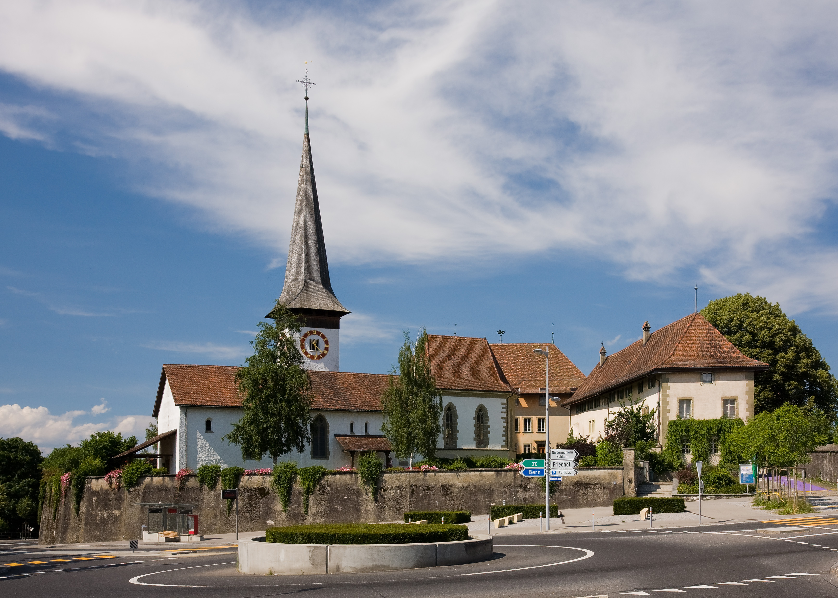 Kirche Köniz im historischen Schlossareal